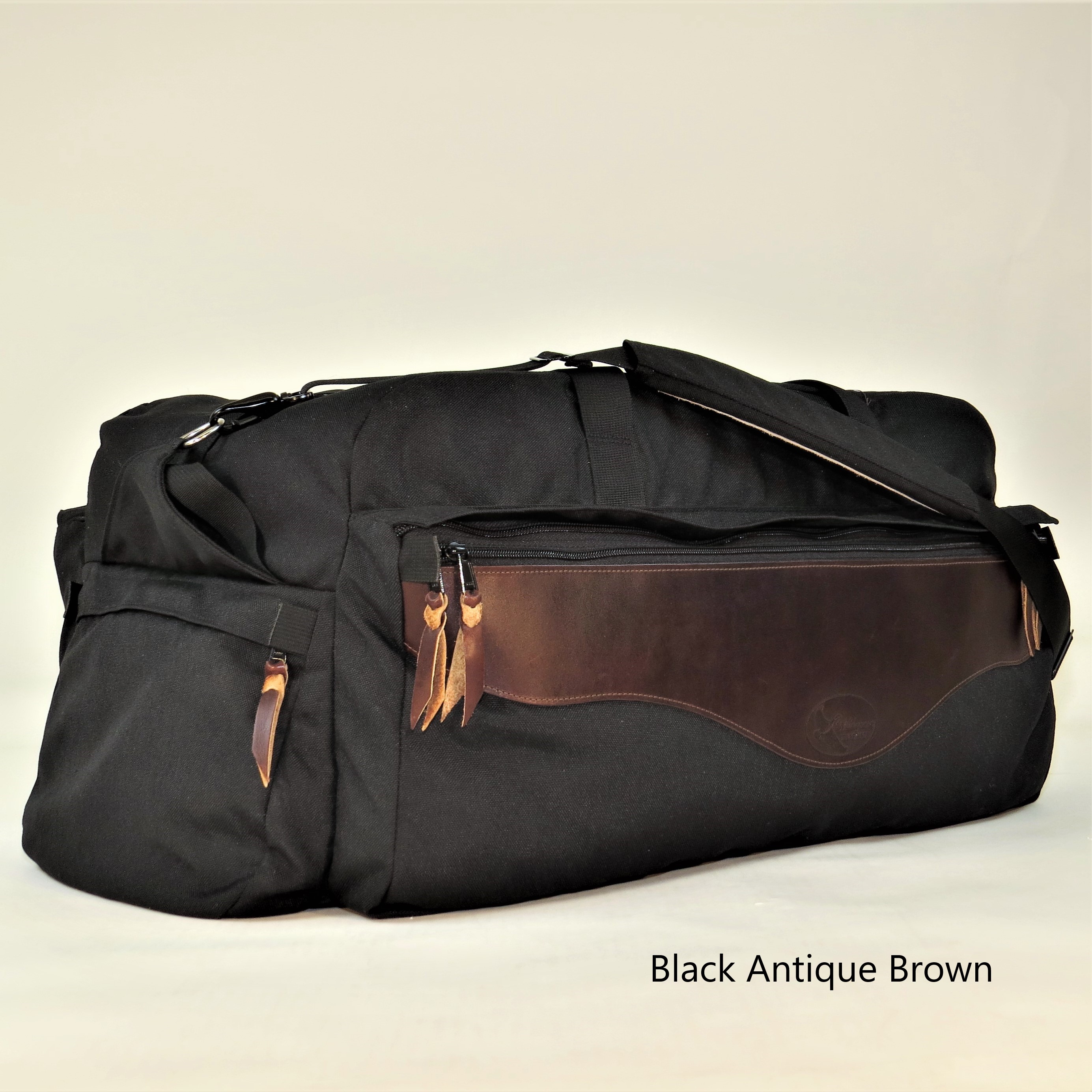 Cargo Luggage - Large Multi Pocket with Leather Trim